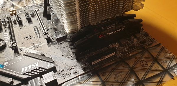 Download Amd Ryzen 7 3700X 8X 3.60Ghz So.am4 Box Test PNG